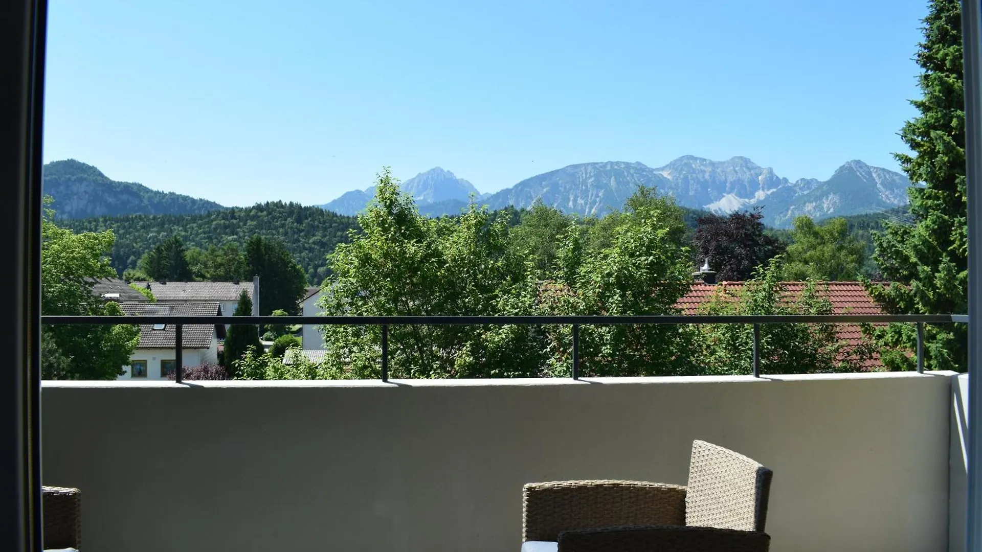 Rebekka'S Apartment Füssen